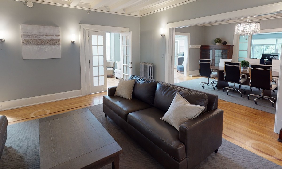 Hotel California By the Sea, Bellevue - Photo 6