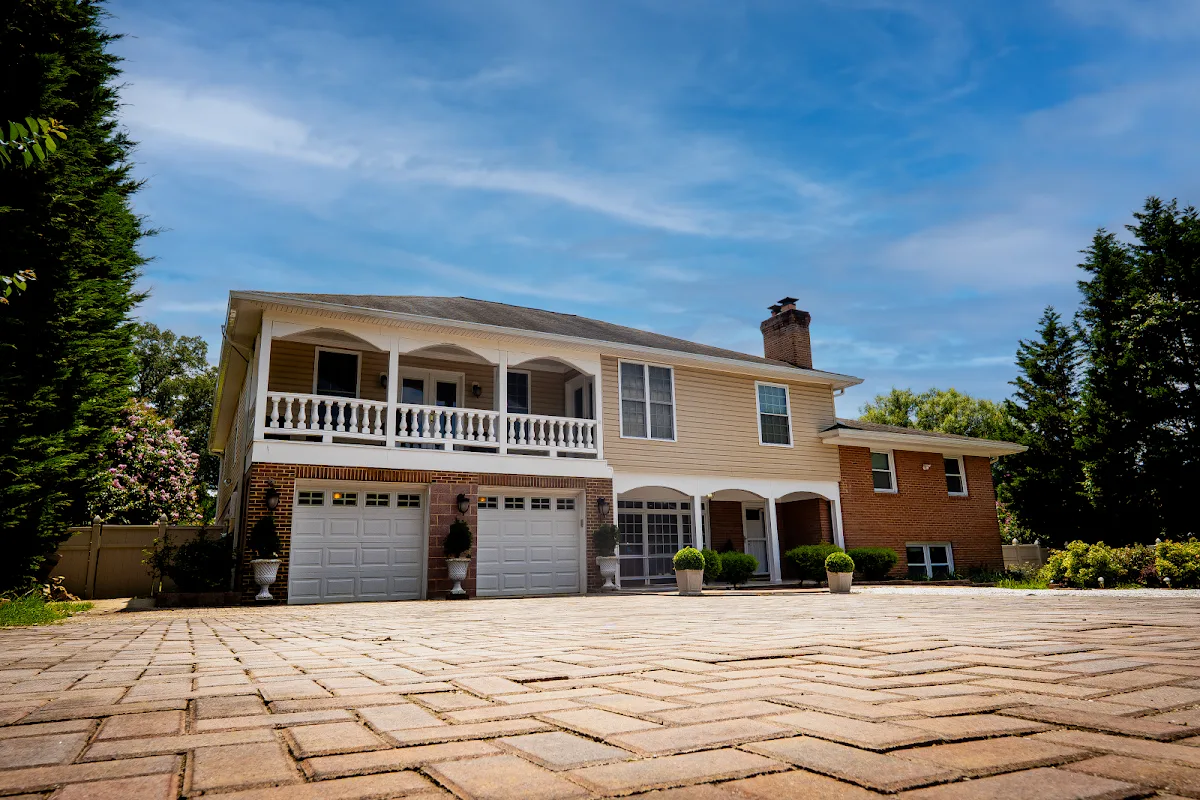 Severn Home- Sober Living - Photo 2