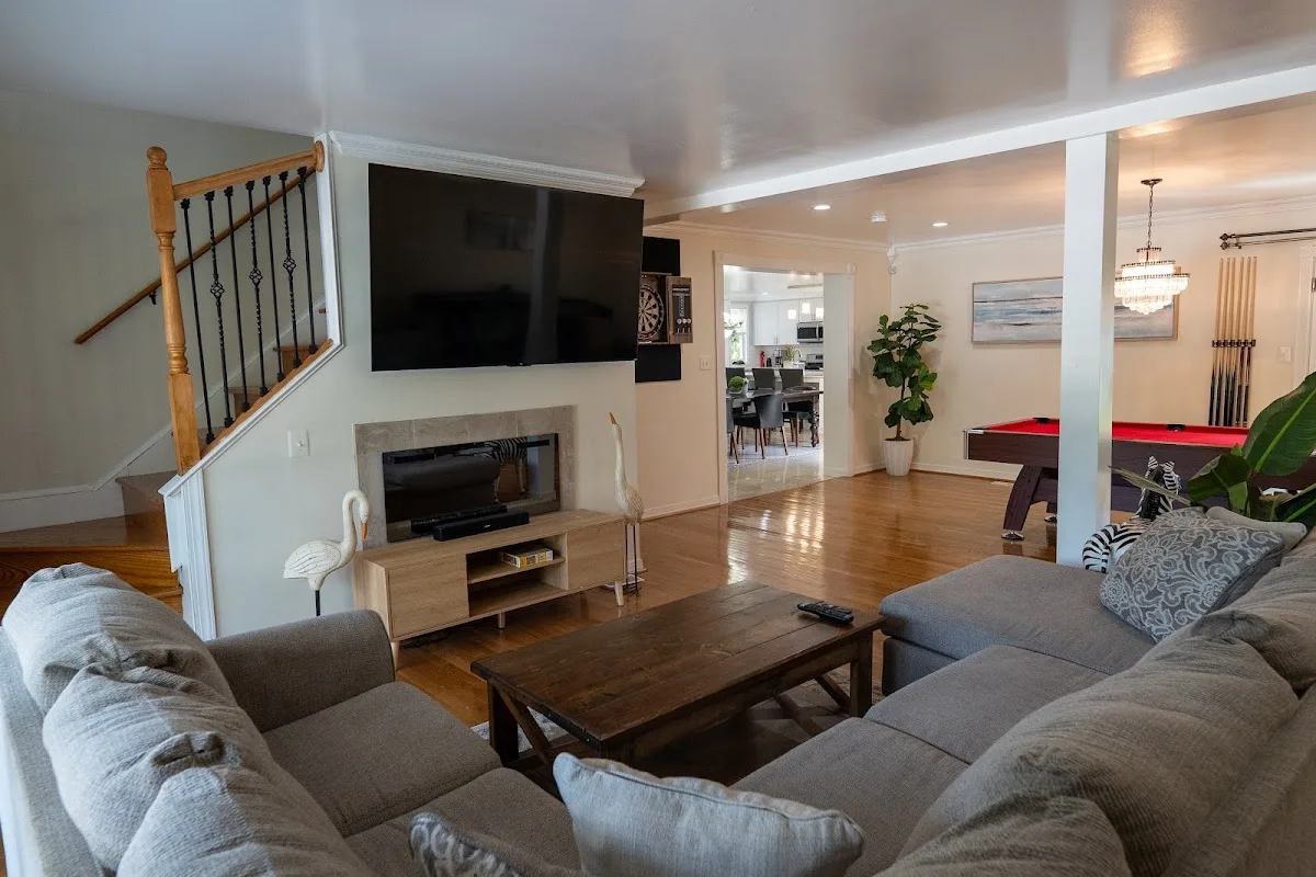 Severn Home- Sober Living - Photo 5