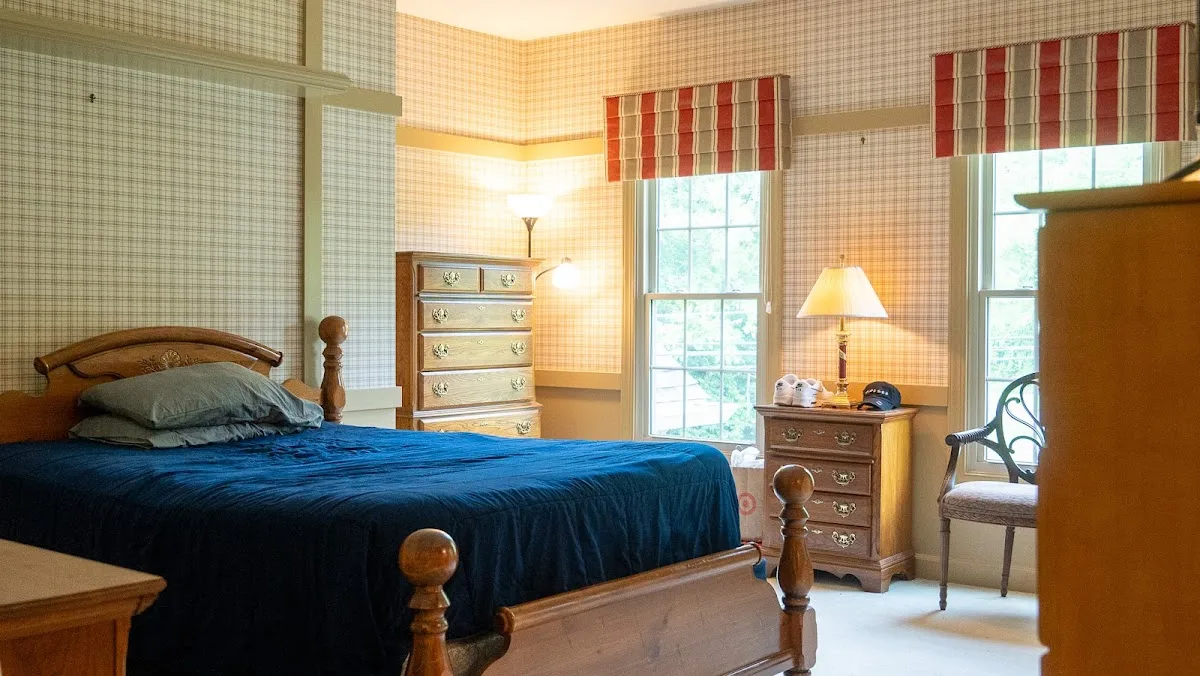 Sober Living - Luxury - Severn Home - Photo 2