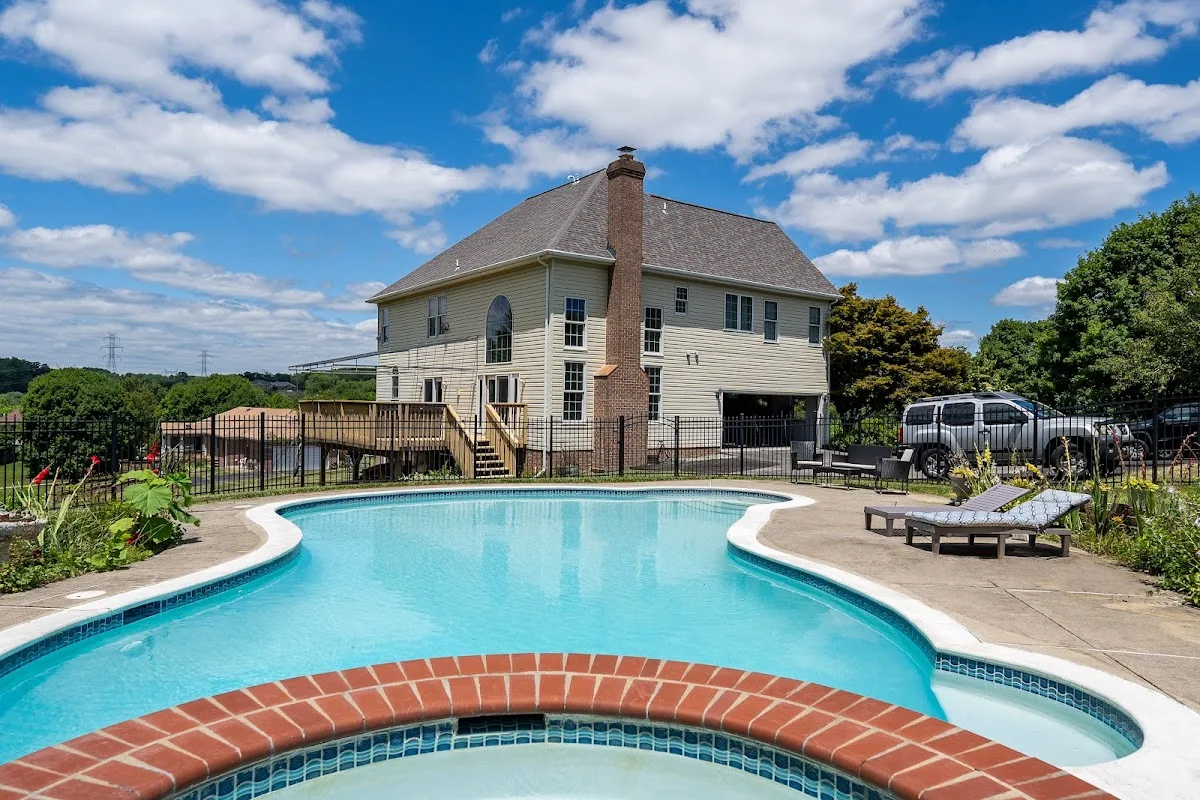 Women's Sober Living- Severn Home - Photo 4