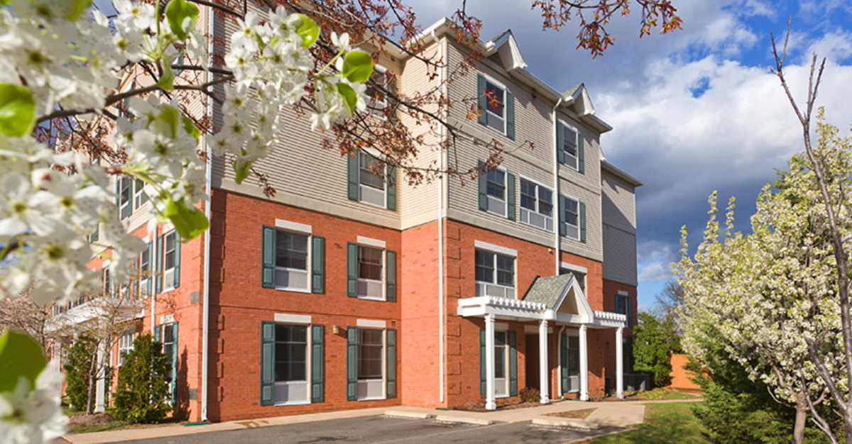 Phoenix House - Men's Residential Center - Photo 1