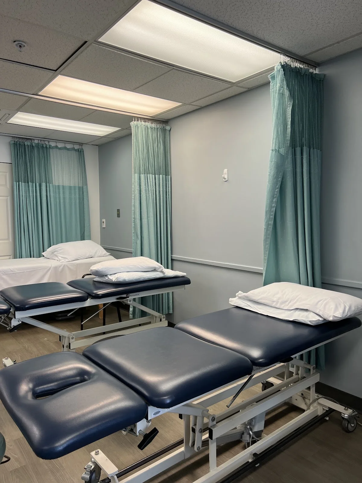 NRH Rehabilitation Network at 19th Street - Photo 4