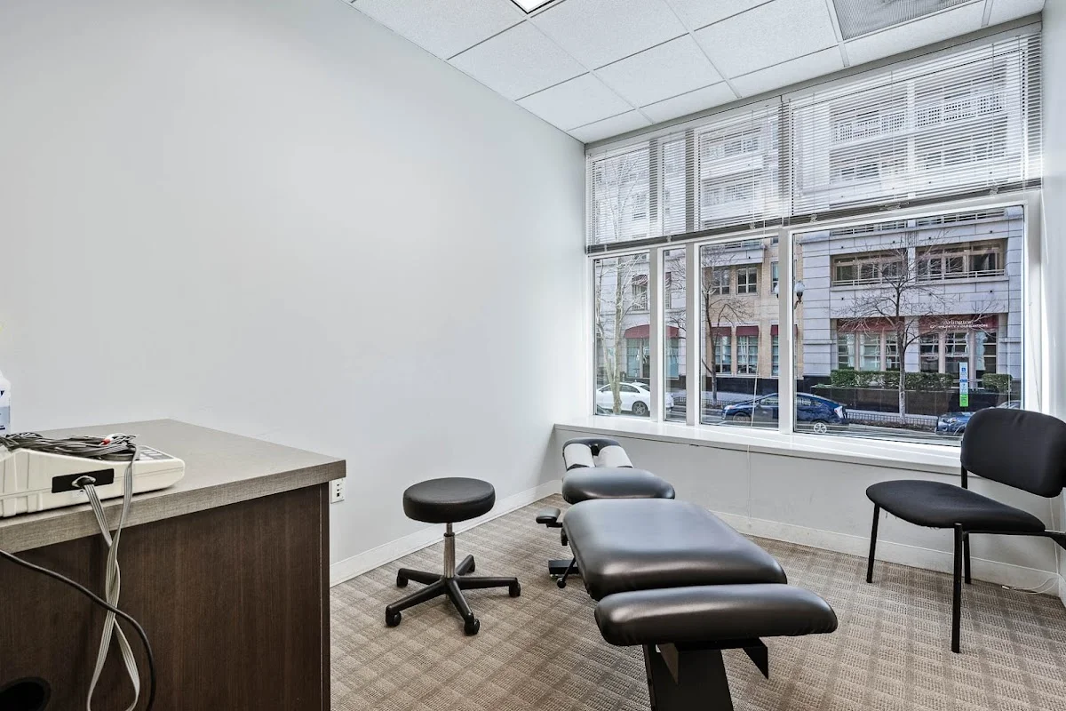 Capitol Rehab of Arlington - Photo 4