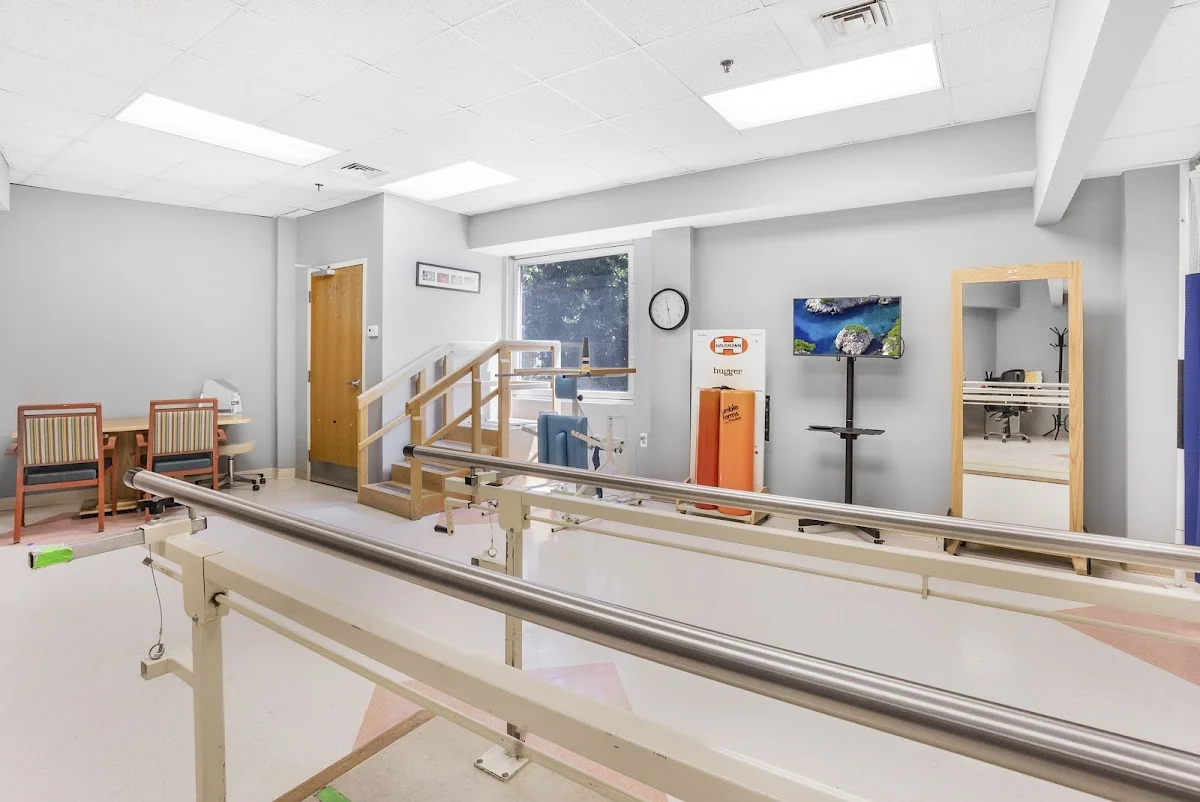 Alexandria Rehabilitation & Healthcare Center - Photo 2